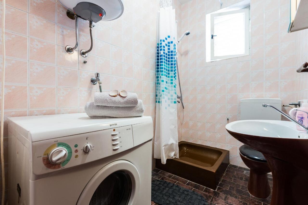 Rooms Marija Sukošan Exterior foto