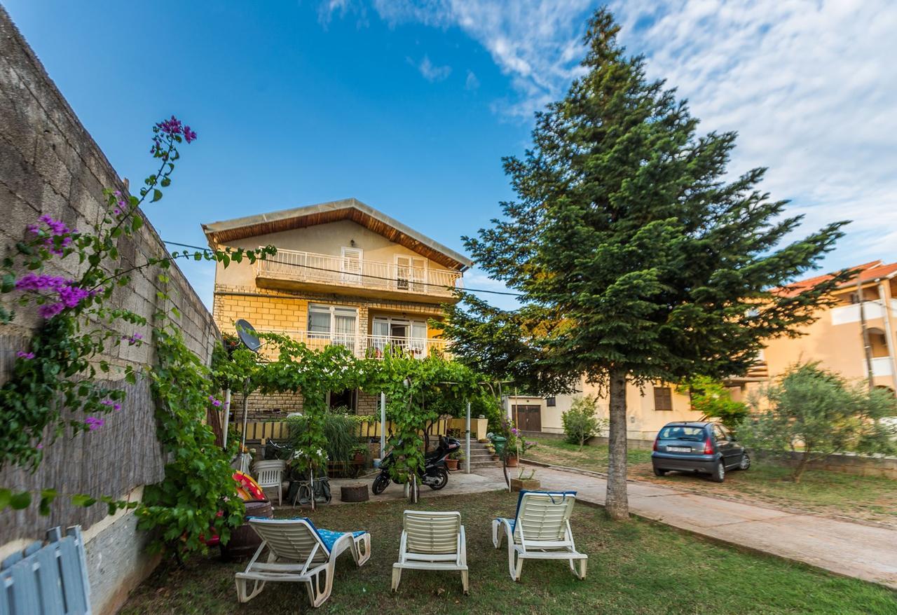 Rooms Marija Sukošan Exterior foto