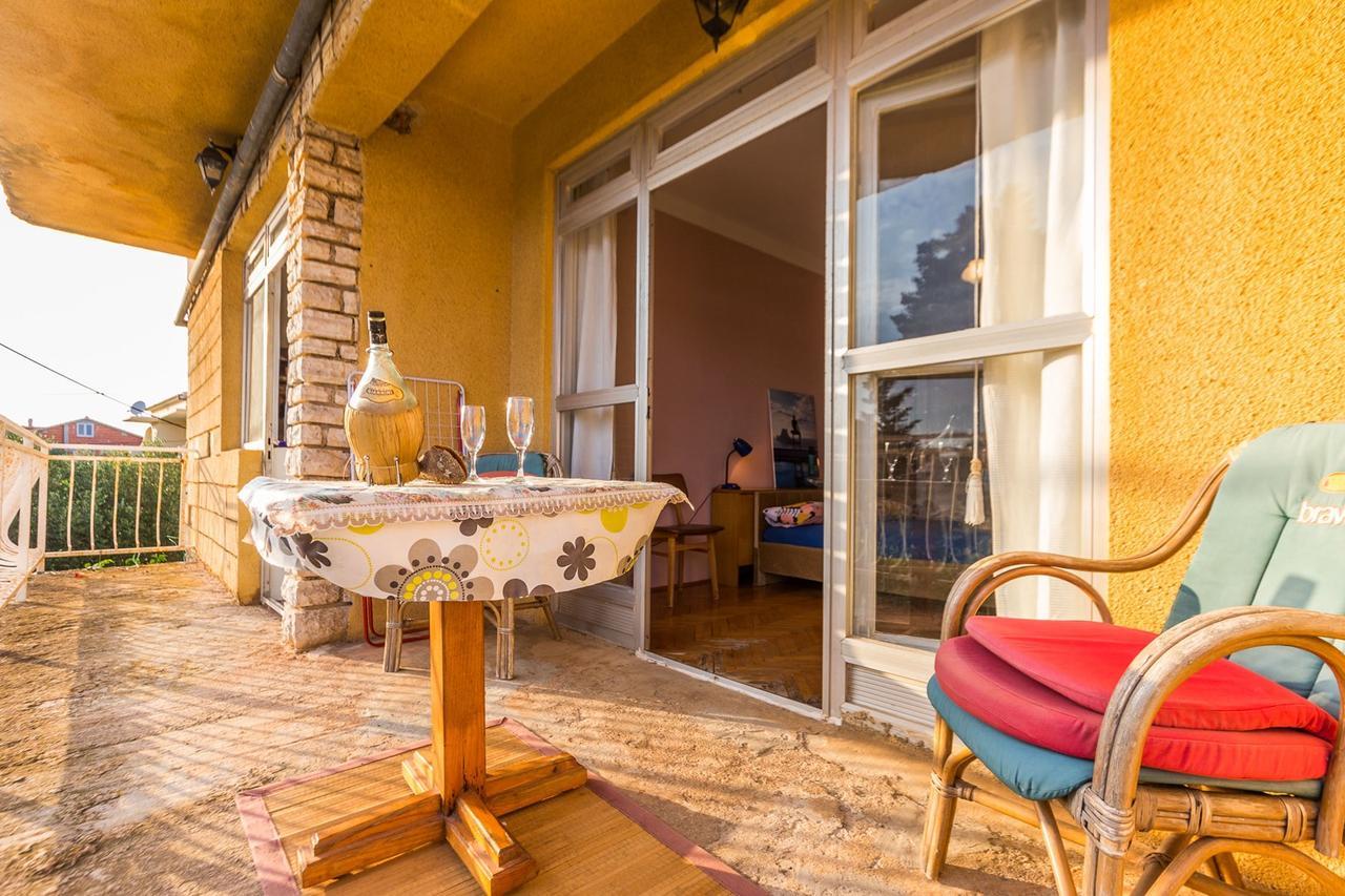Rooms Marija Sukošan Exterior foto
